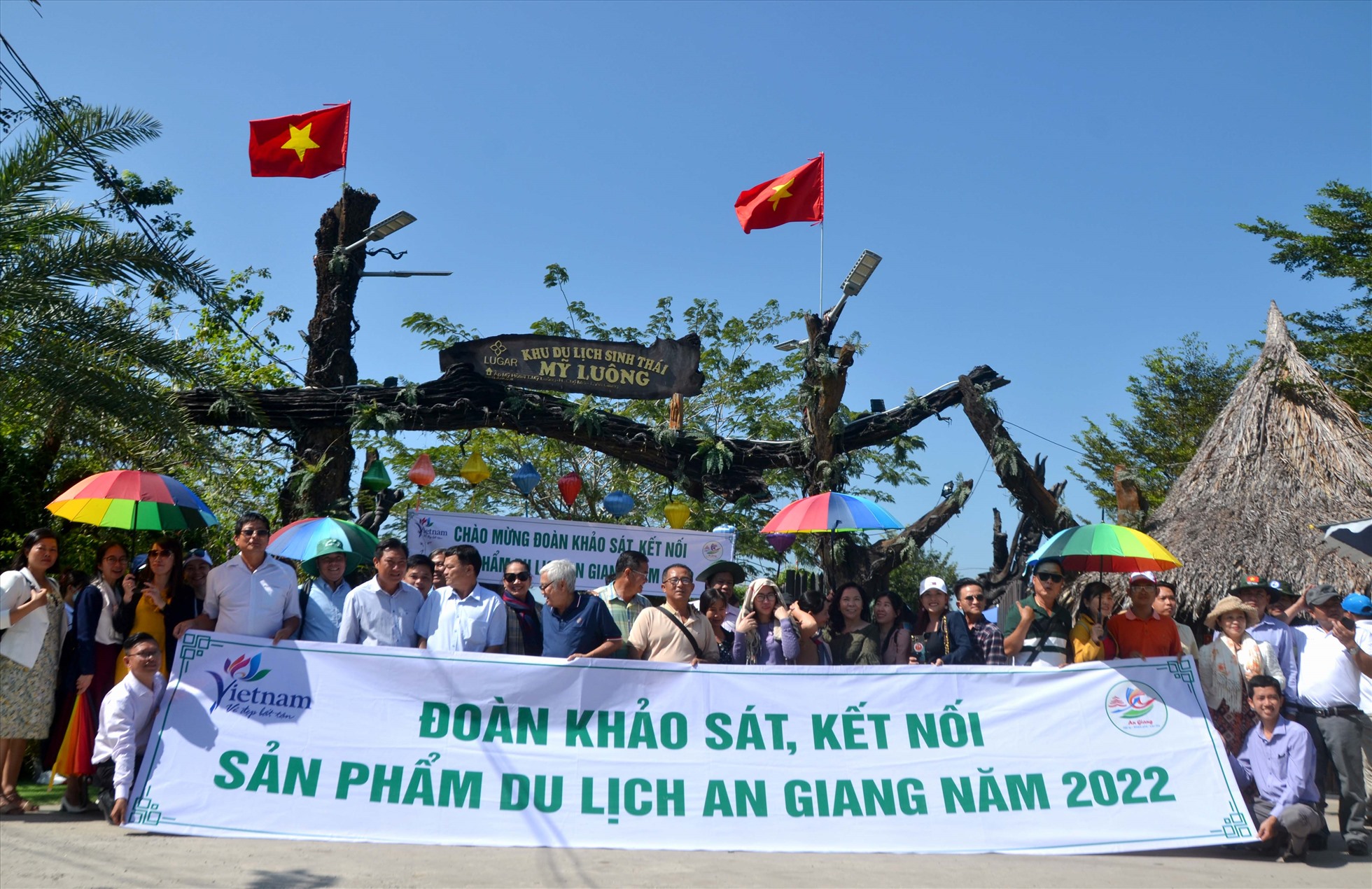 Hoạt động kết nối sản phẩm du lịch tỉnh An Giang. Ảnh: Lục Tùng