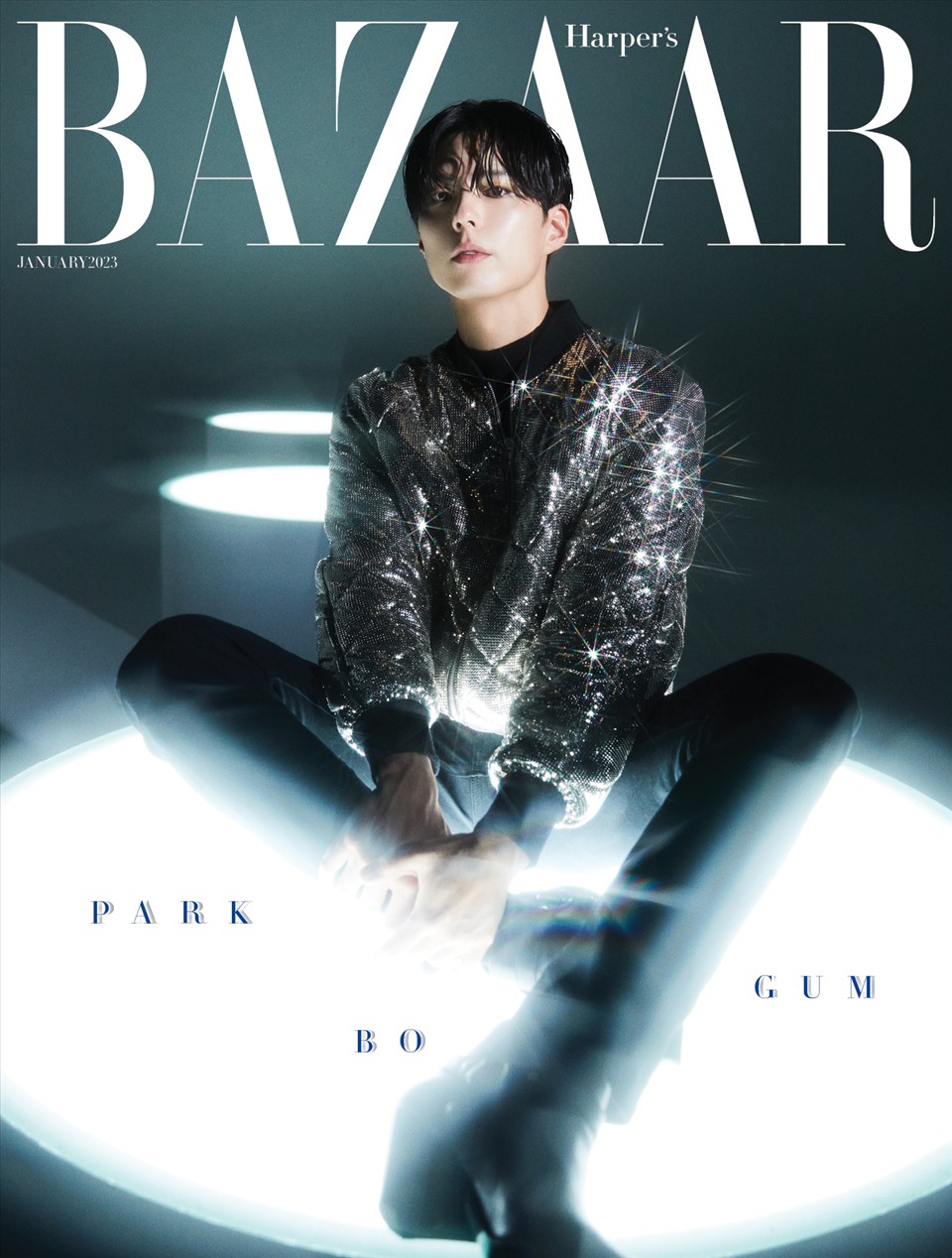 Park Bo Gum lên trang bìa Harper's Bazaar số tháng 1.2023. Ảnh: Harper's Bazaar Korea.