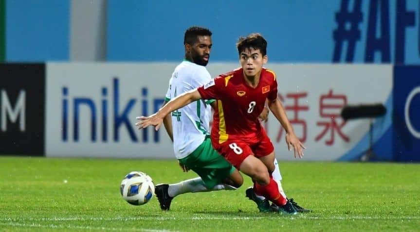 Tiền vệ Khuất Văn Khang lần đầu khoác áo U23 Việt Nam dưới thời huấn luyện viên Gong Oh-kyun. Ảnh: VFF