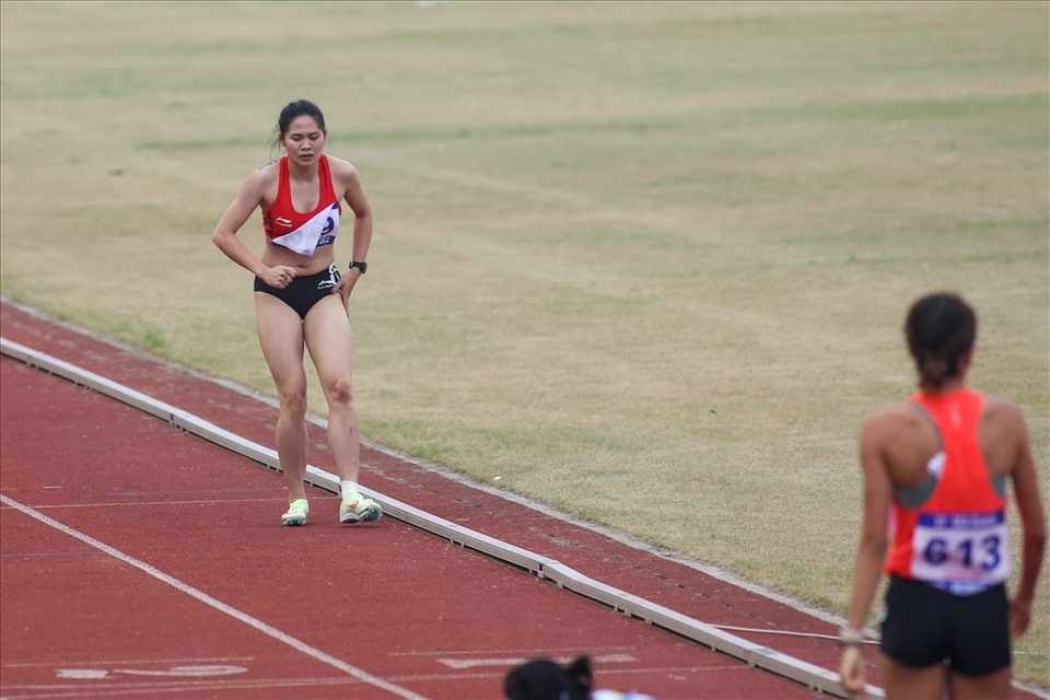 Đinh Thị Bích gặp tai nạn đáng tiếc tại SEA Games 31, lỡ cơ hội giành huy chương. Ảnh: Thanh Vũ