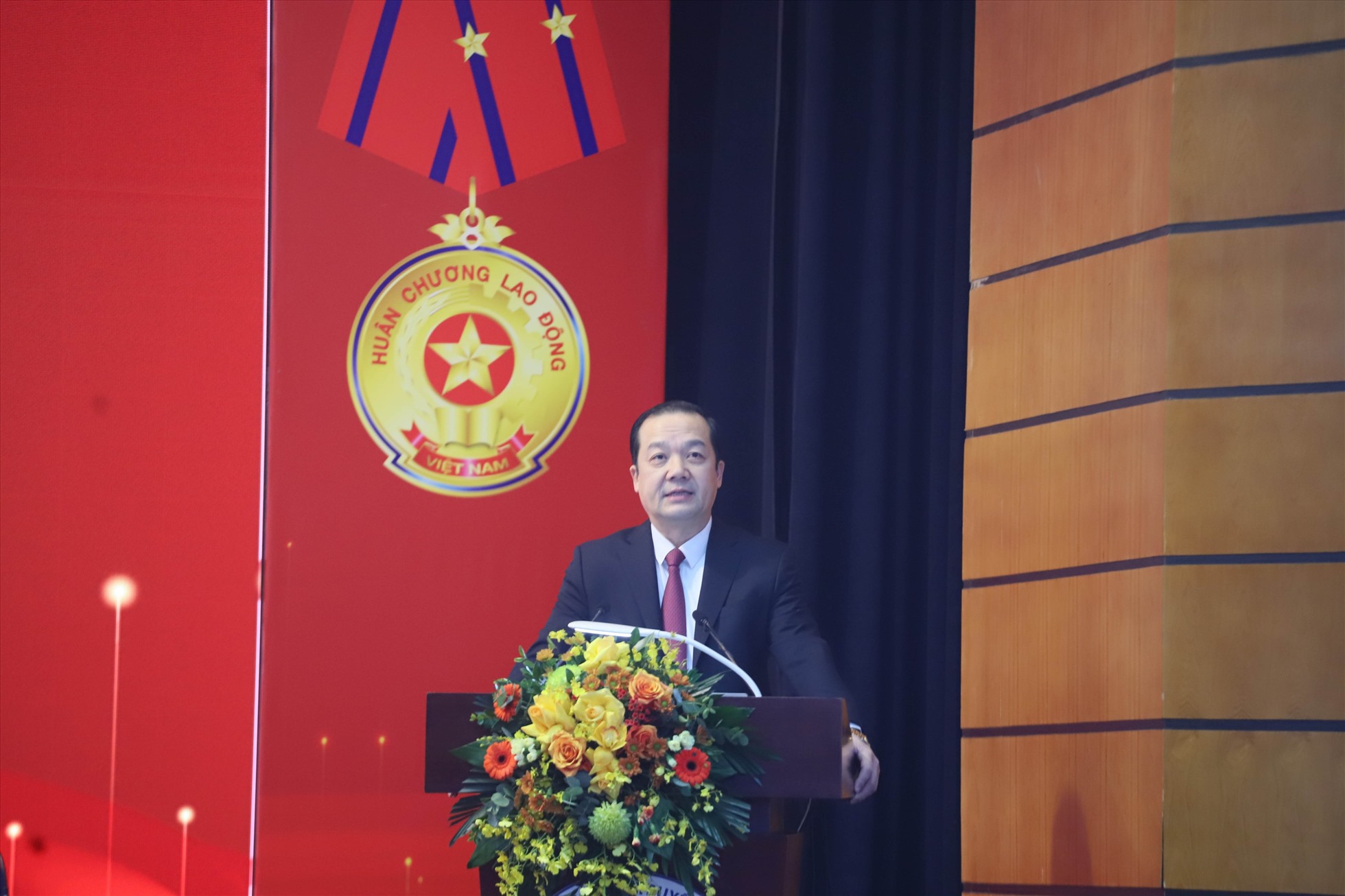 Thứ trưởng Phạm Đức Long phát biểu tại Hội nghị. Ảnh: Hữu Chánh.