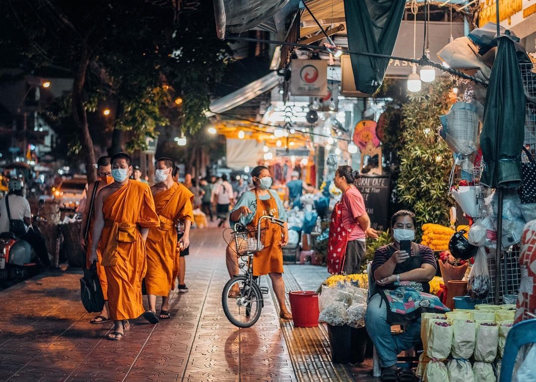 Khám phá Bangkok về đêm. Ảnh: @jysekoni