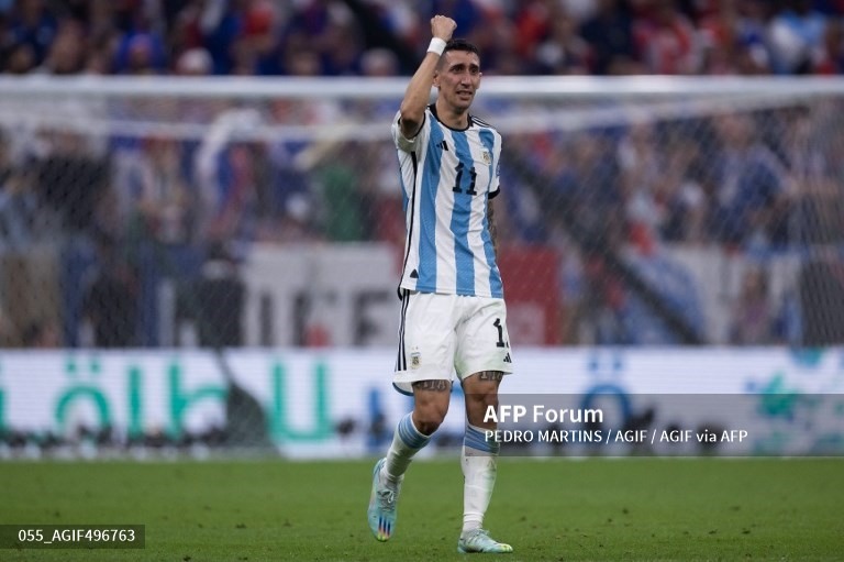 Di Maria rời sân.  Ảnh: AFP
