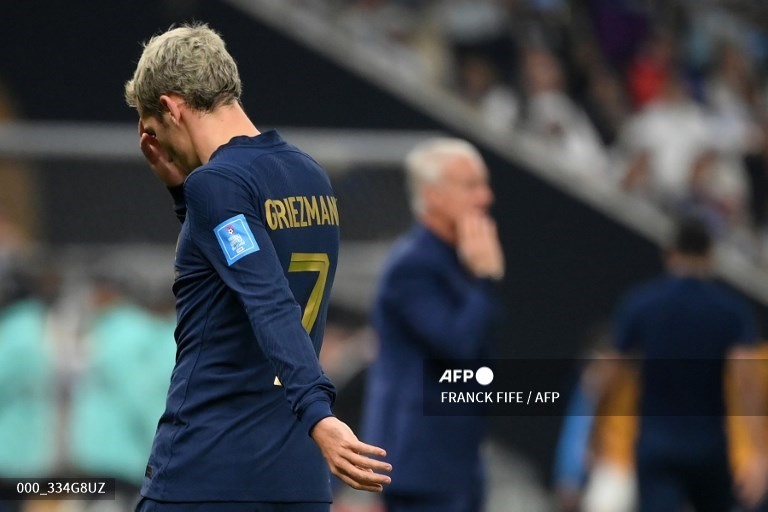 Antoine Griezmann lép vế hoàn toàn so với tuyển giữa của Argentina.  Ảnh: AFP