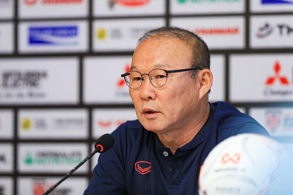 Huấn luyện viên Park Hang-seo cho biết tuyển Việt Nam đã sẵn sàng cho AFF Cup 2022. Ảnh: Minh Dân