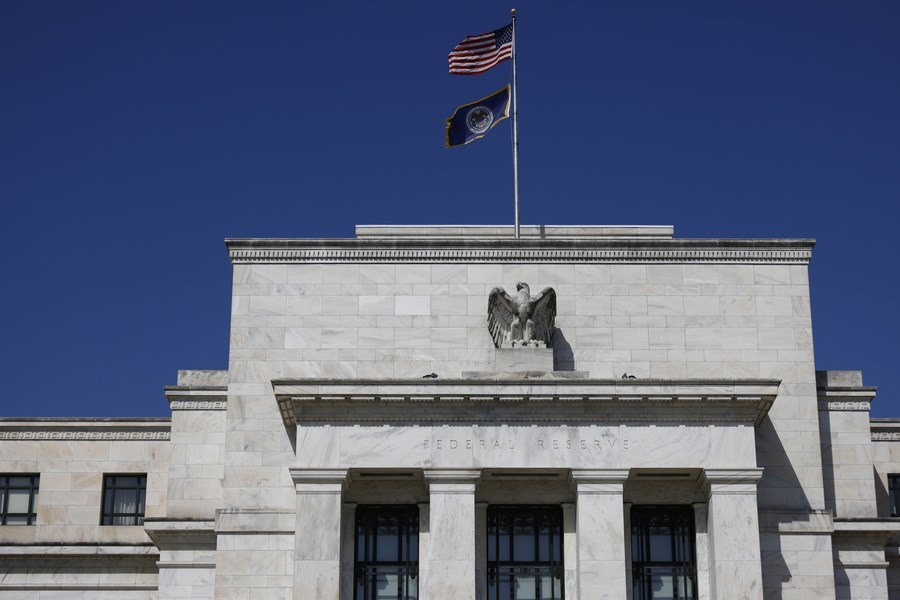 FED đang tìm cách cân bằng giữa rủi ro lạm phát và nguy cơ suy thoái kinh tế