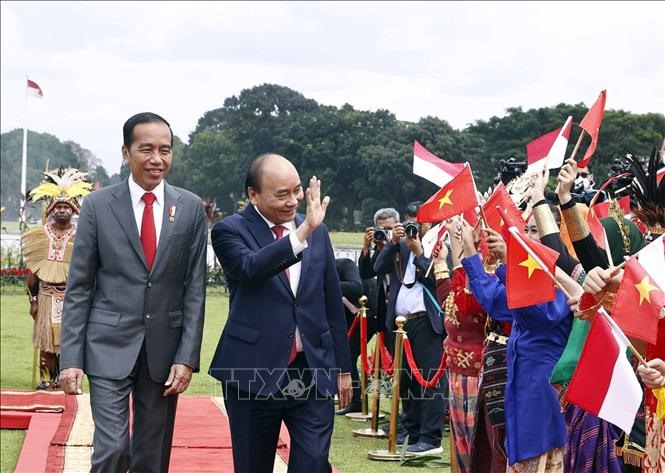 Chuyến thăm đánh dấu bước tiến quan hệ song phương, đưa quan hệ Đối tác Chiến lược Việt Nam - Indonesia ngày càng đi vào chiều sâu, thực chất và hiệu quả, phục vụ thiết thực lợi ích của nhân dân hai nước. Ảnh: TTXVN
