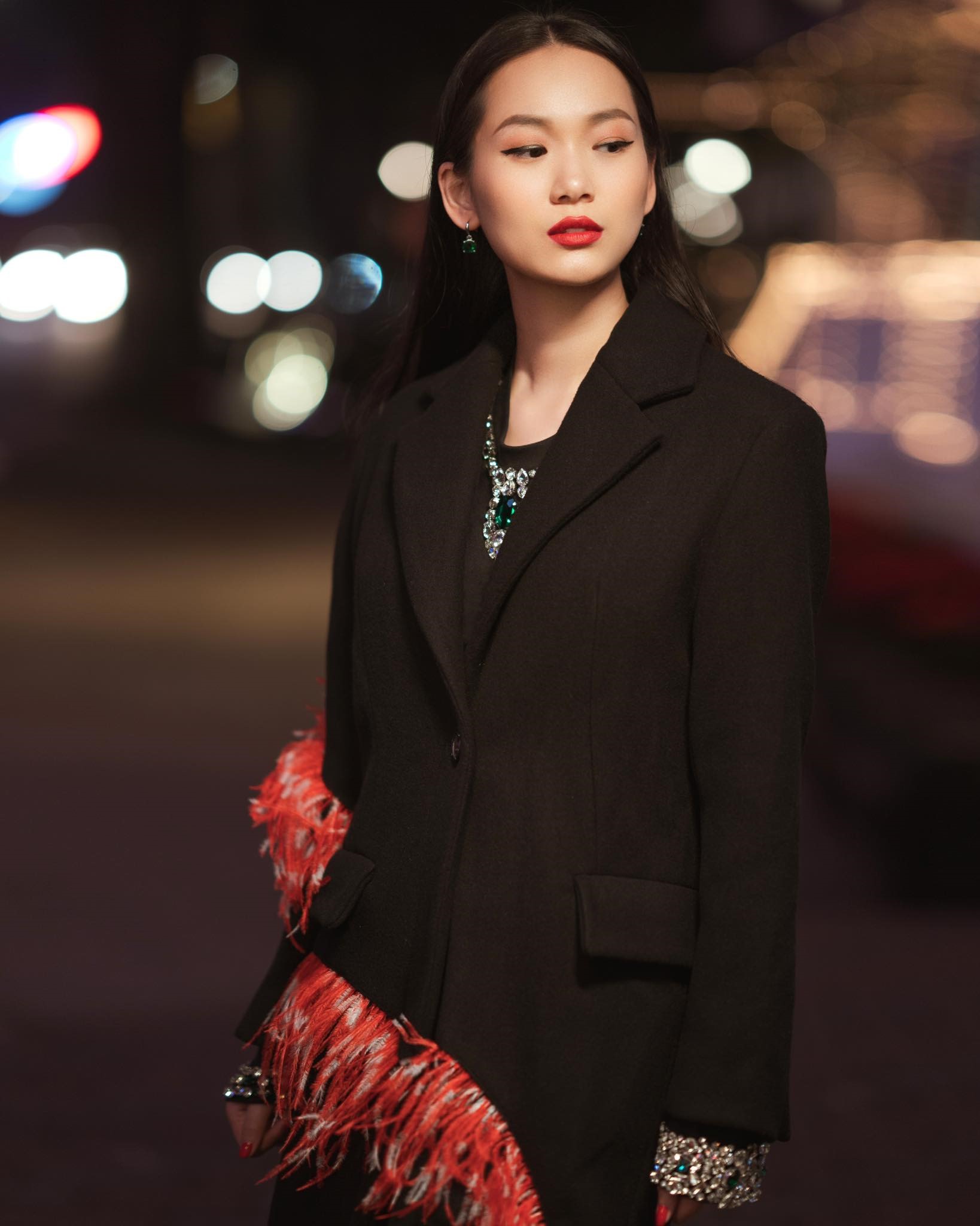 Tống Diệu Hằng không còn là cái tên xa lạ với khán giả Việt. Cô là một fashionista nổi tiếng với gu thẩm mỹ tinh tế.