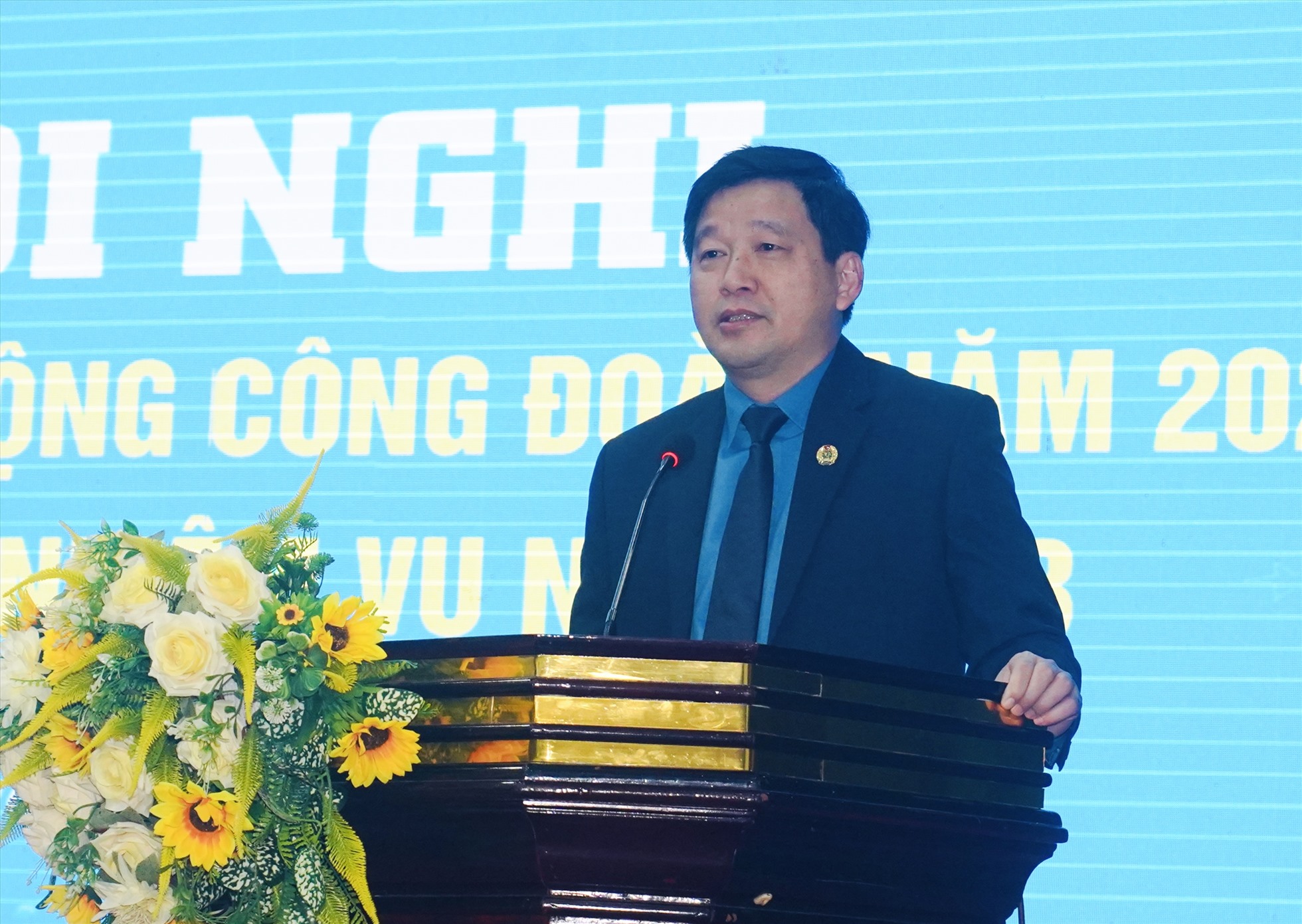 Đồng chí Kha Văn Tám, Chủ tịch Liên đoàn Lao động tỉnh. Ảnh: Quỳnh Trang