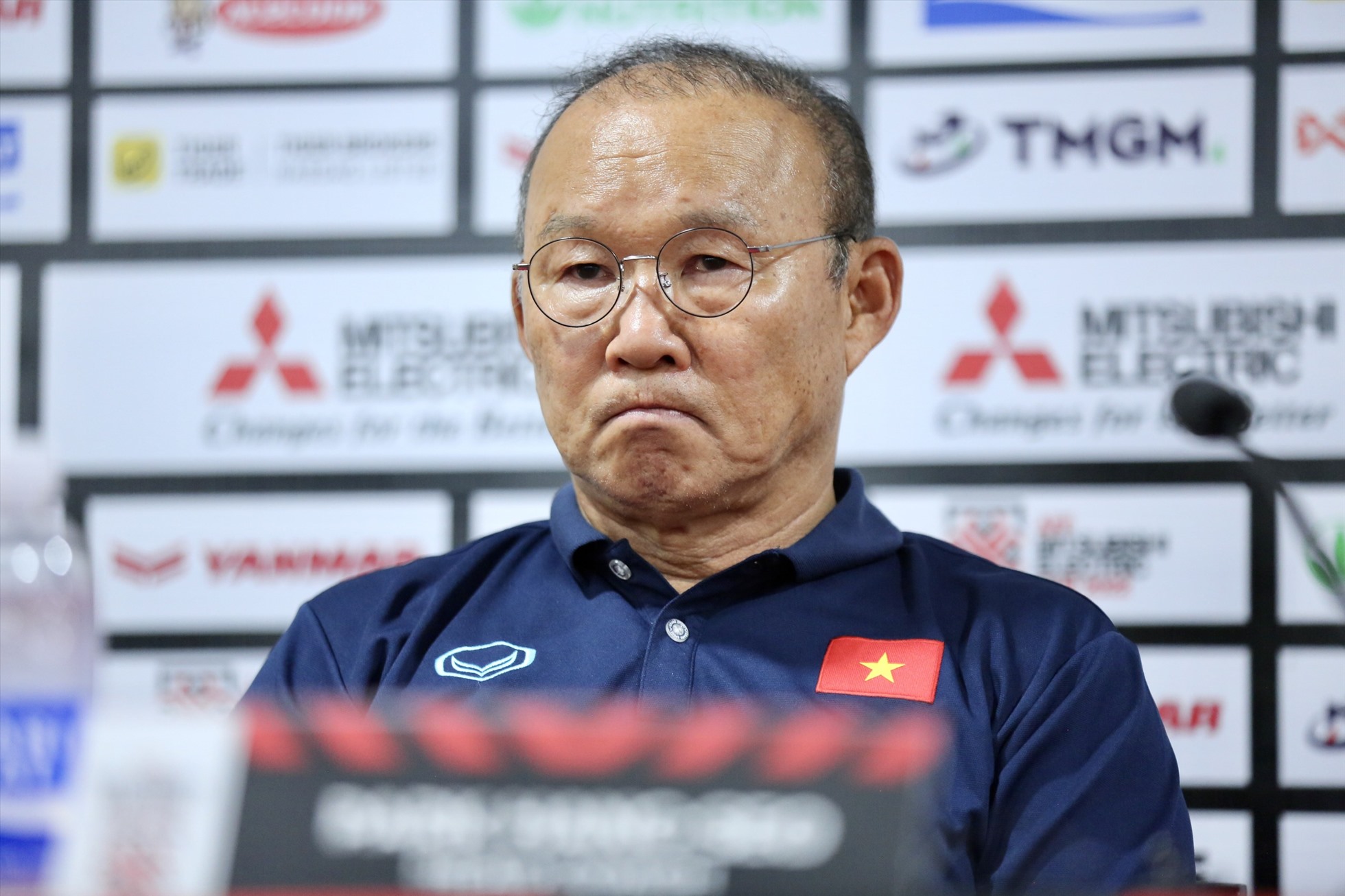 Huấn luyện viên Park Hang-seo không hài lòng về nước chủ nhà Singpore. Ảnh: Minh Dân