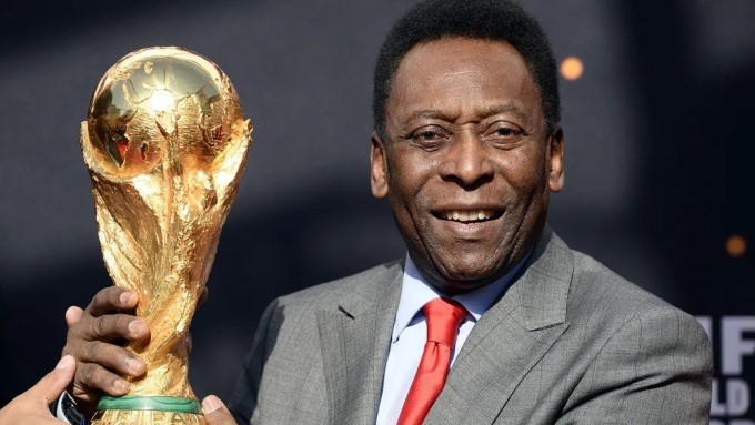 Pele được nhìn nhận là vua bóng đá của thế giới nhưng những thống kê của ông vẫn còn gây tranh cãi. Ảnh: AFP
