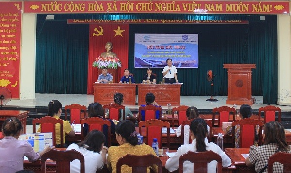 Phó Giám đốc BHXH tỉnh Mai Thanh Bình tham gia Đối thoại.