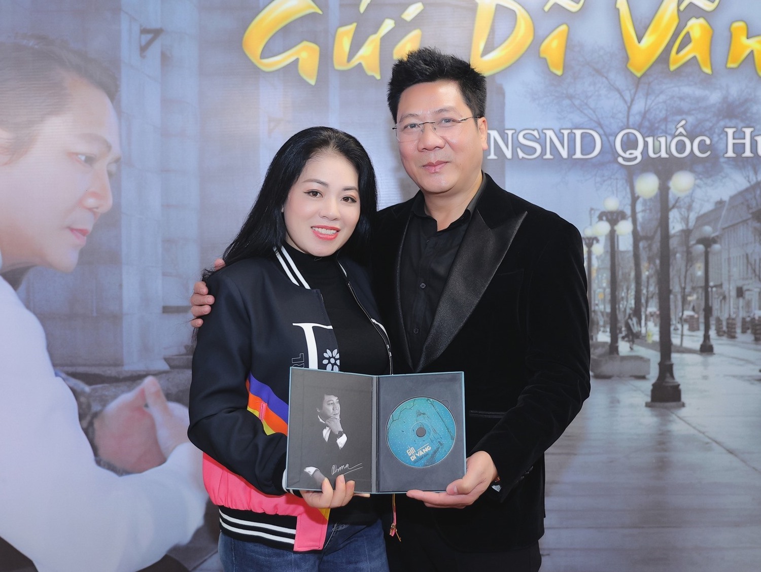 Sau ngày 8.12, album “Gửi dĩ vãng“, các clip sẽ lần lượt được giới thiệu riêng lẻ trên kênh YouTube cá nhân nghệ sĩ mang tên NSND Quốc Hưng. Ảnh: Hoà Nguyễn