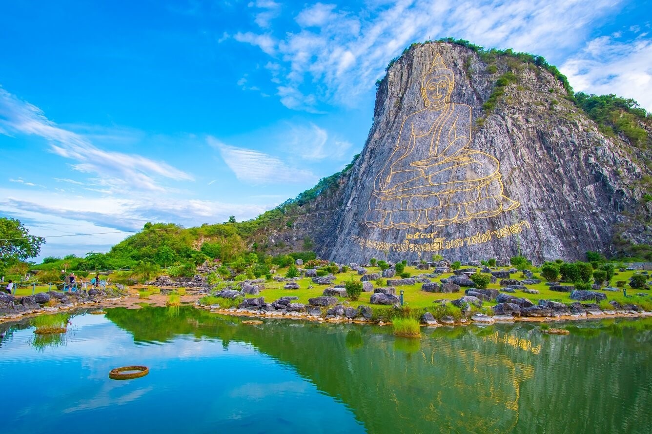 Pattaya được mệnh danh là “thành phố không ngủ” ở Thái Lan.