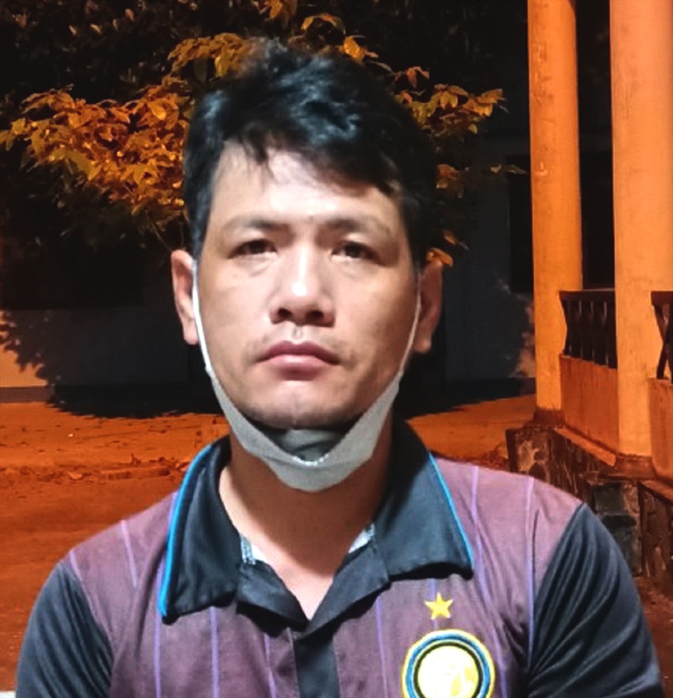 Đối tượng Nguyễn Phú Tý bị bắt sau thời gian trốn truy nã về tội lừa đảo chiếm đoạt tài sản. Ảnh: NT