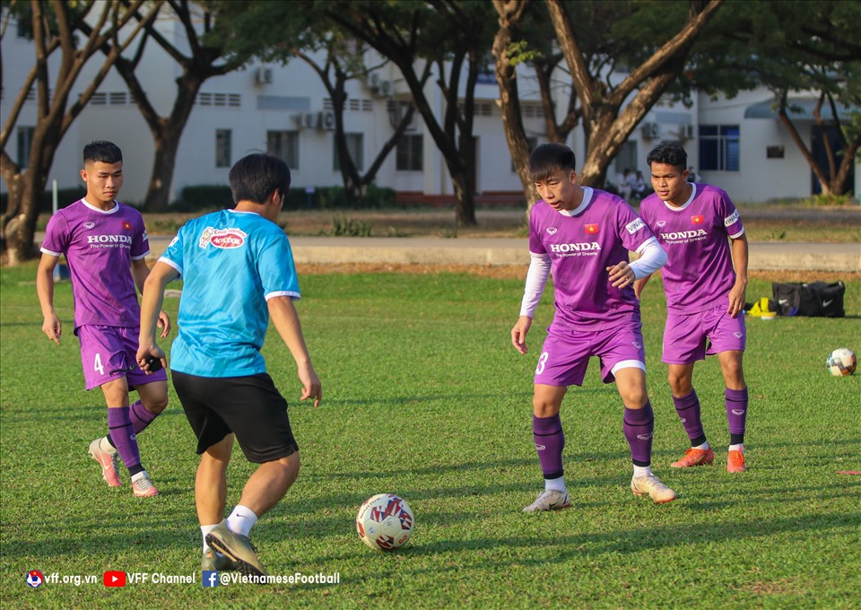 Ngoài trường hợp của Bá Quyền đang trong quá trình bình phục chấn thương, đội hình U23 Việt Nam vẫn đảm bảo quân số để tập luyện và thi đấu. Ảnh: VFF