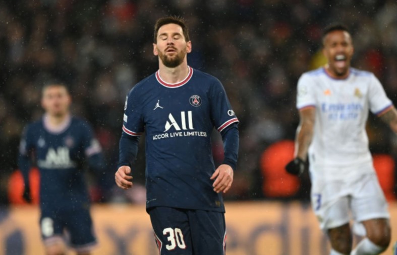 Messi đá hỏng phạt đền nhưng PSG đã có Mbappe cứu nguy vào phút cuối. Ảnh: Getty