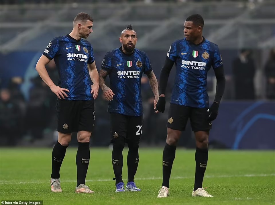Nerazzurri thêm một lần không đua nổi ở Champions League. Ảnh: Inter Milan