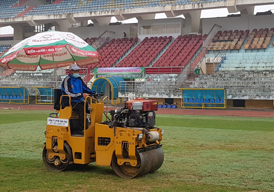 Sân vận động Ninh Bình chính thức trở thành sân nhà của CAND kể từ năm 2022. Ảnh: NT