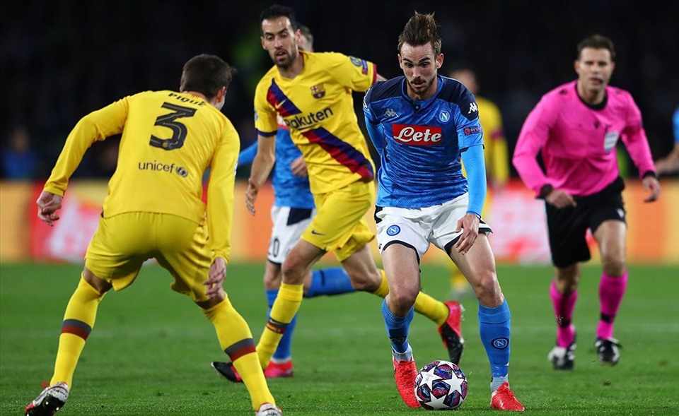 Barcelona gặp Napoli là cặp đấu đáng chú ý nhất của vòng đấu này. Ảnh: UEFA