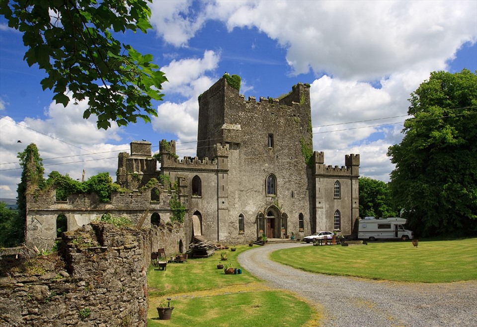 Lâu đài Leap nổi tiếng đáng sợ ở Ireland. Ảnh: Wiki