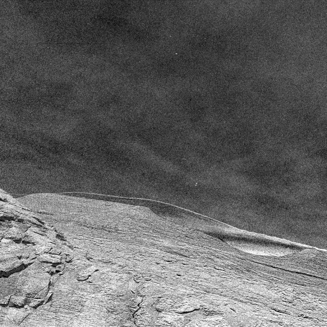 Tàu thám hiểm Curiosity của NASA đã chụp được những hình ảnh về những đám mây này trên bầu trời sao Hỏa vào ngày 12 tháng 12 năm 2021. (Tín dụng hình ảnh: NASA / JPL-Caltech)