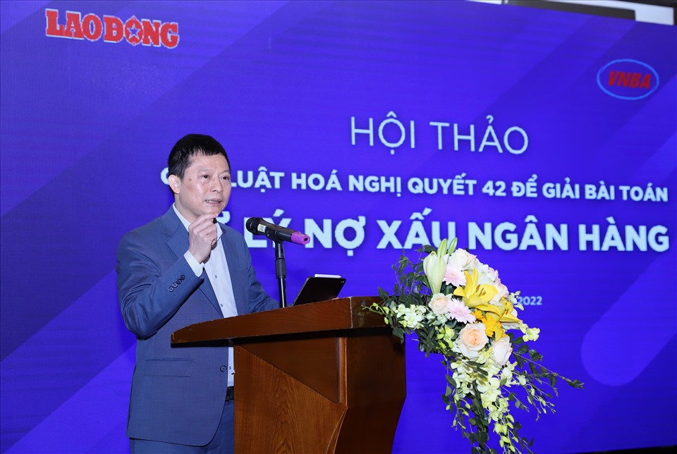 Ông Trần Minh Đạt, Phó Tổng Giám đốc Ngân hàng Thương mại Cổ phần Quân đội (MB Bank) phát biểu tại hội thảo.