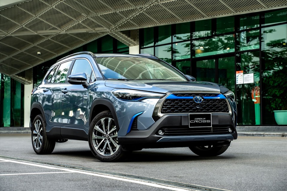 Toyota Corolla Cross liên tục lọt top bán chạy trong năm 2021. Ảnh: Toyota.