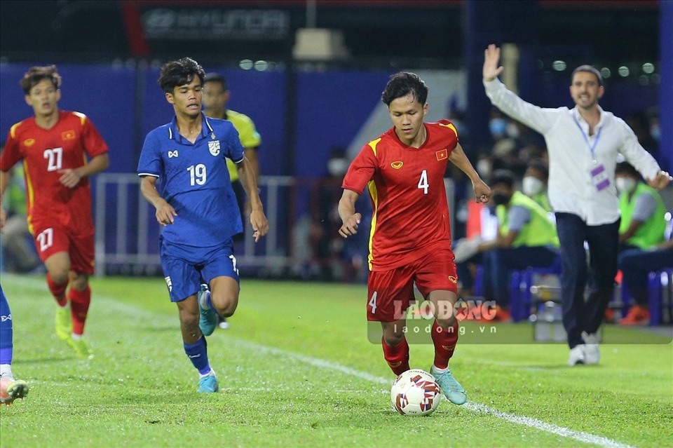 Các cầu thủ U23 Việt Nam thi đấu khá chắc chắn.