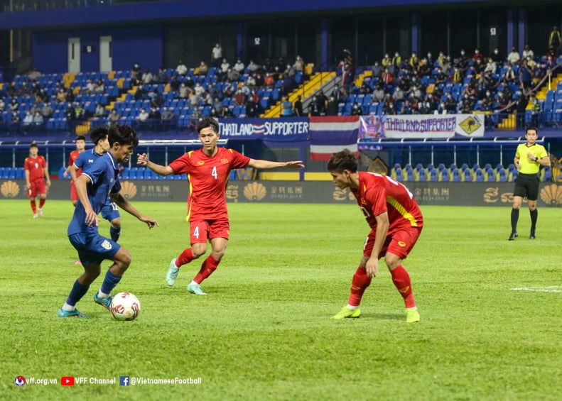U23 Thái Lan bế tắc trong việc ghi bàn vào lưới U23 Việt Nam. Ảnh: VFF