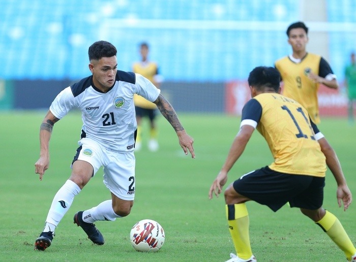 U23 Timor Leste (áo trắng) đang có những lợi thế nhất định trước cuộc đọ sức với U23 Việt Nam. Ảnh: T.M