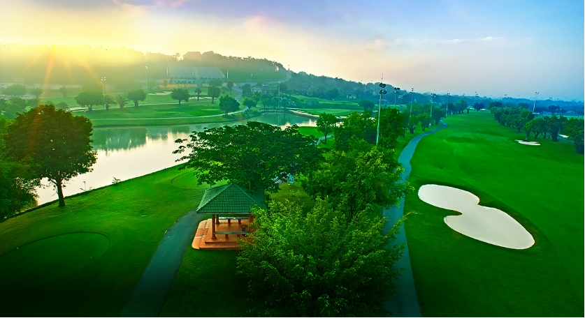Sân Golf Long Thành - Sân Golf đầu tiên do người Việt Nam tự đầu tư, quy hoạch, xây dựng, thiết kế theo tiêu chuẩn quốc tế được đầu tư xây dựng bởi công ty Golf Long Thành.