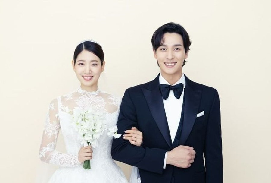 Choi Tae Joon và Park Shin Hye vừa tổ chức lễ cưới vào ngày 22.1. Ảnh: ST