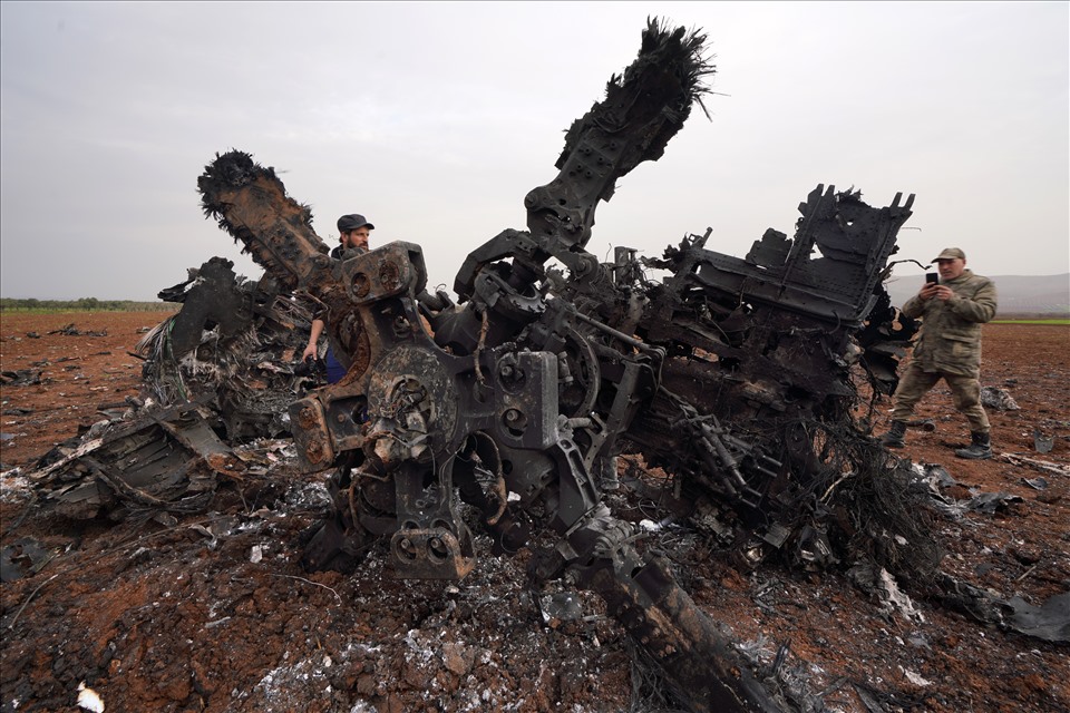 Mỹ tổn thất một trực thăng trong quá trình tiêu diệt thủ lĩnh IS ở Syria. Ảnh: AFP