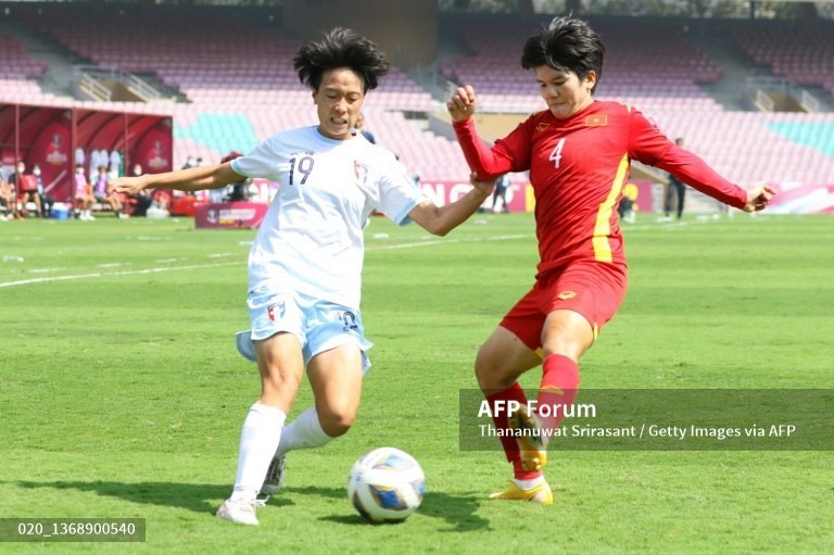 Su Yu-Hsuan ghi bàn gỡ hòa cho tuyển nữ Đài Loan. Ảnh: AFP