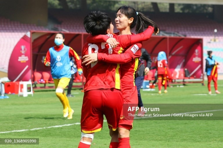 Đây là bàn thắng đáng nhớ của Bích Thuỳ và cũng là bàn thắng quyết định giúp tuyển Việt Nam giành tấm vé dự World Cup 2023. Ảnh: AFP