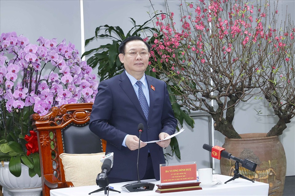 Chủ tịch Quốc hội Vương Đình Huệ phát biểu chỉ đạo, định hướng phát triển của Tập đoàn.