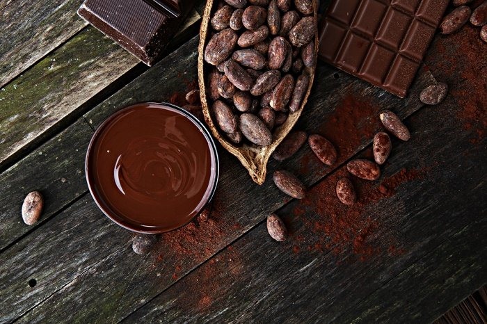 Cách làm socola từ bột cacao đon giản. Ảnh: Internet