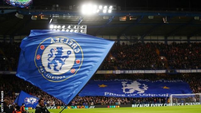 Các trận đấu của Chelsea vẫn diễn ra bình thường, nhưng sẽ không được bán vé, trừ những vé cả mùa đã bán. Ảnh: BBC