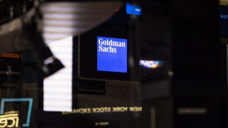 Goldman Sachs là ngân hàng lớn đầu tiên của phương Tây rút khỏi Nga. Ảnh: TASS