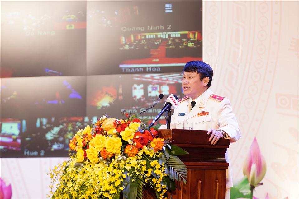 Cục trưởng C04 - Thiếu tướng Nguyễn Văn Viện trình bày tại Lễ Kỷ niệm ngày truyền thống lực lượng Cảnh sát điều tra tội phạm về ma tuý. Ảnh: V.D