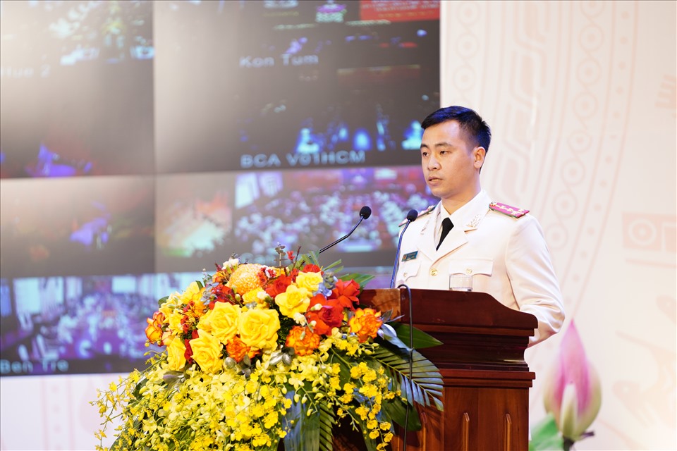 Đại uý Lê Xuân Nam - cán bộ trẻ của Cục Cảnh sát điều tra tội phạm về ma tuý tại buổi lễ kỷ niệm ngày 11.3. Ảnh: V.D