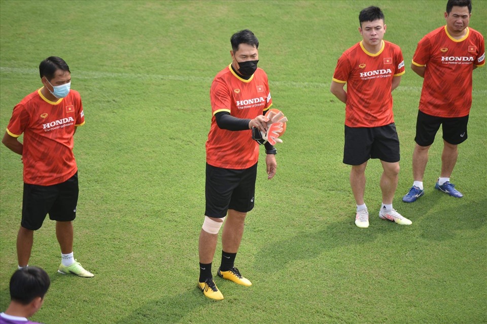 U23 Việt Nam chào đón sự trở lại của huấn luyện viên thủ môn Nguyễn Đức Cảnh.