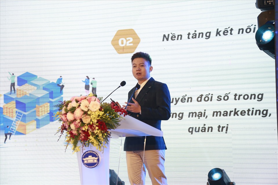 Ông Hà Tuấn Khang - Giám đốc Trung tâm Công nghệ Marketing - Công ty Cổ phần Tập đoàn Meey Land phát biểu tại sự kiện. Ảnh:M.L.
