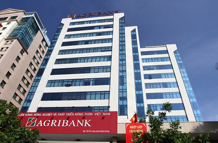 Agribank luôn “sát cánh chung vai” cùng doanh nghiệp khôi phục và phát triển kinh tế đất nước. Ảnh: N.H