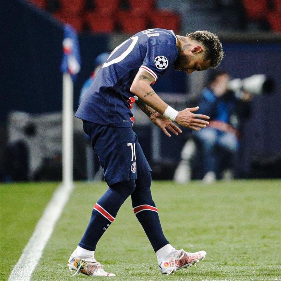 Neymar đang ngày càng đánh mất chính mình ở PSG. Ảnh: Instagram