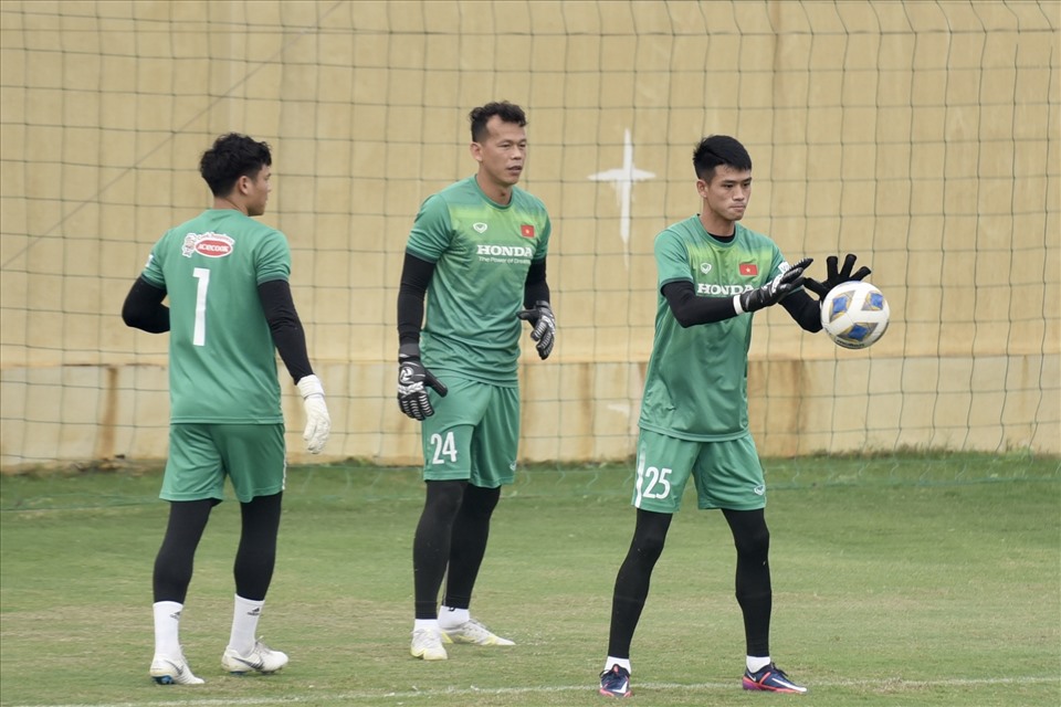 Các thủ môn của tuyển Việt Nam sẽ cạnh tranh suất bắt chính trong 2 lượt trận sắp tới tại vòng loại thứ 3 World Cup 2022.