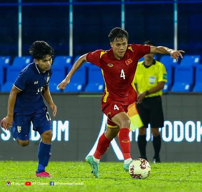 Trần Bảo Toàn - người hùng của U23 Việt Nam tại giải U23 Đông Nam Á 2022 bỏ lỡ cơ hội ghi bàn tốt trước U23 Iraq ở phút 18. Ảnh: VFF