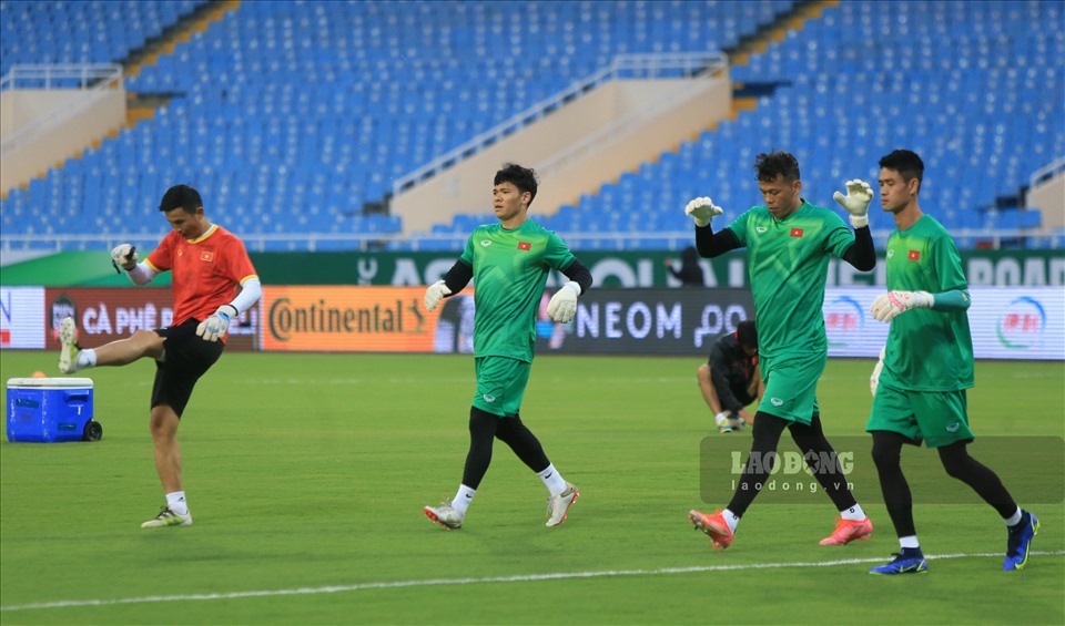 Theo lịch thi đấu, đội tuyển Việt Nam sẽ tiếp đón đội tuyển Oman trên sân Mỹ Đình vào lúc 19 giờ ngày 24/3.