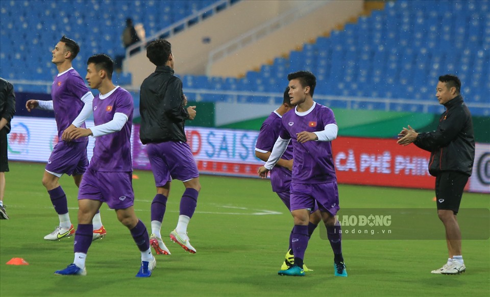 Đáng chú ý nhất chính là trường hợp của Quang Hải, cầu thủ này sẽ chính thức chia tay cậu lạc bộ Hà Nội say ngày 12.4 khi không đạt được thoả thuận hai bên.